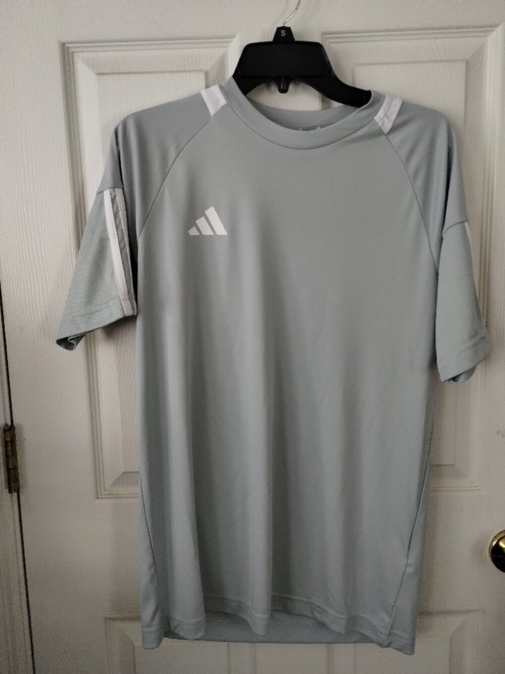 Adidas men's sliver/ white athletic t- shirt,size- small,NWT